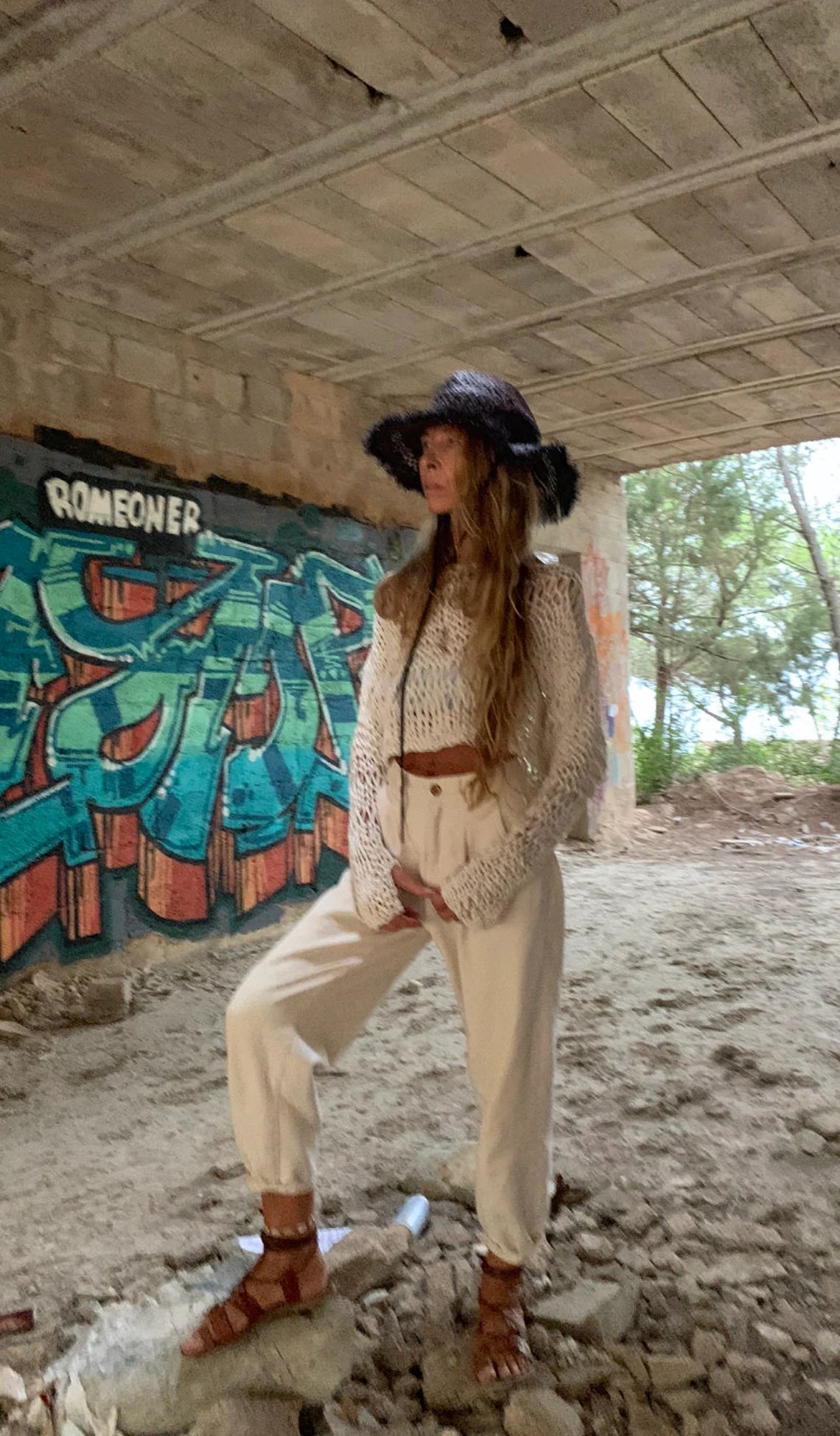 Ivory cream cropped top, with long sleeves and thumbholes loose knit summer sweater