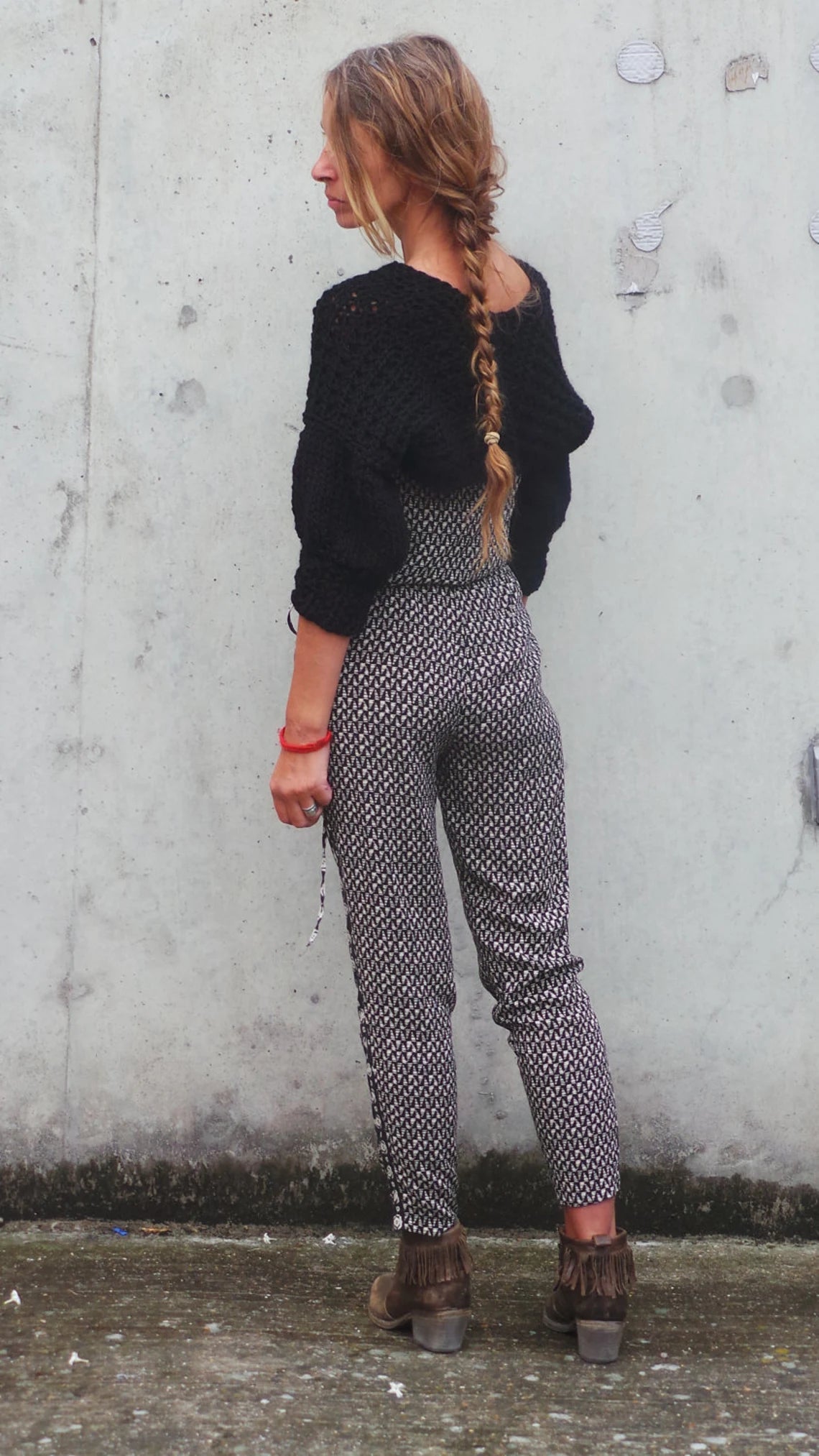 Black shrug short puff sleeved alpaca mix bolero