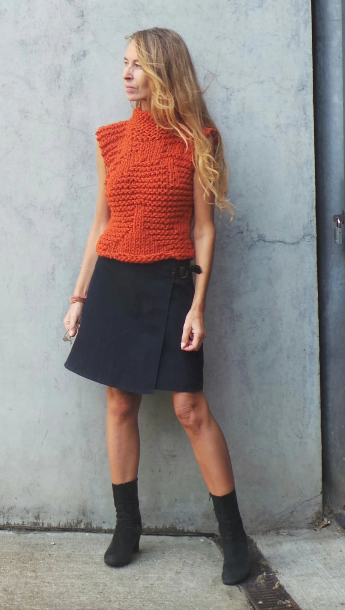 Orange chunky tank top, jumper with high neck