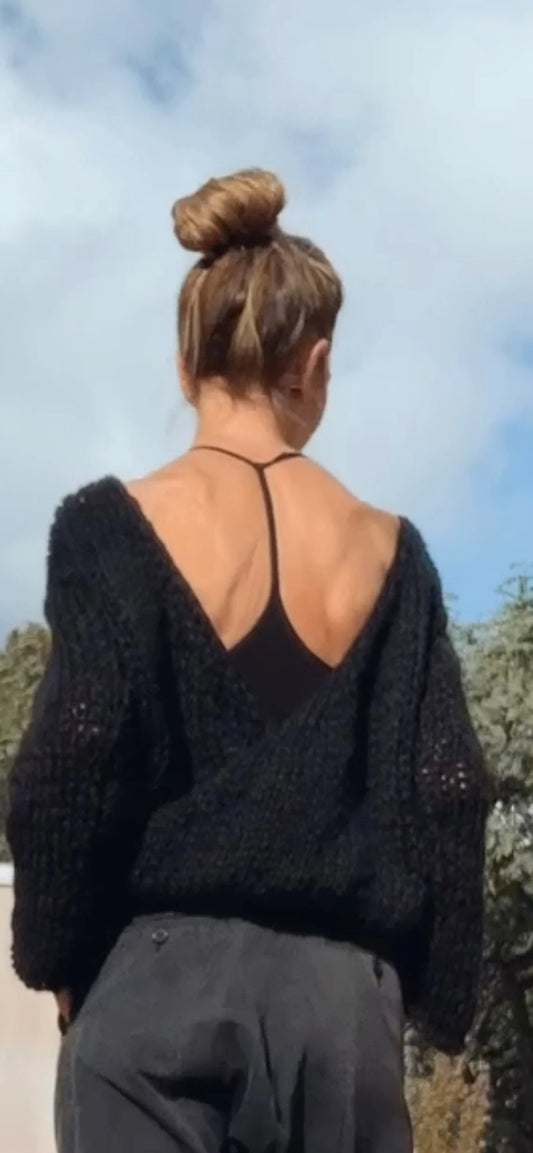alpaca, black backless sweater, v.back pullover, hand knit
